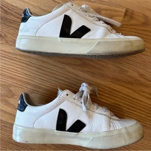 Veja Campo rubber-trimmed leather sneakers